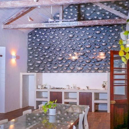 Knight Inn - Galle Fort Bagian luar foto